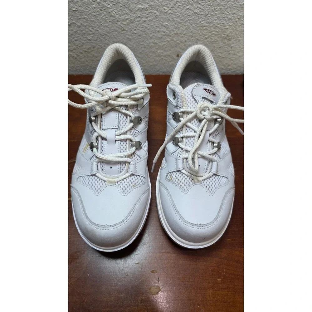 MBT Sport w/m White Walking Shoes Women 9 Rocker Sole Sneakers Physiological